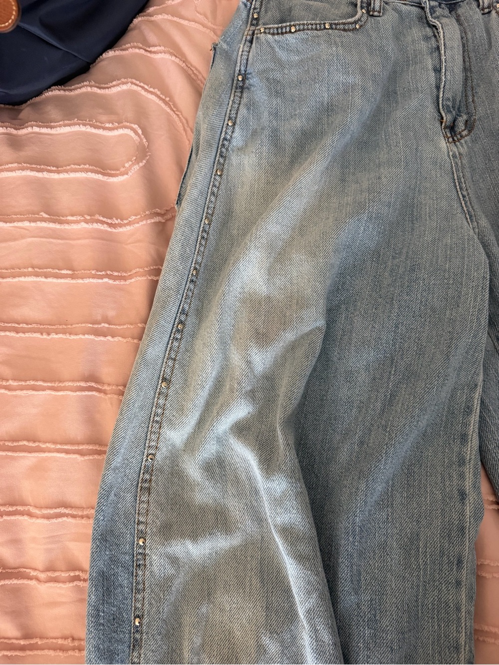 Develop VST Women’s Rhinestone jeans - Picture 3 of 8
